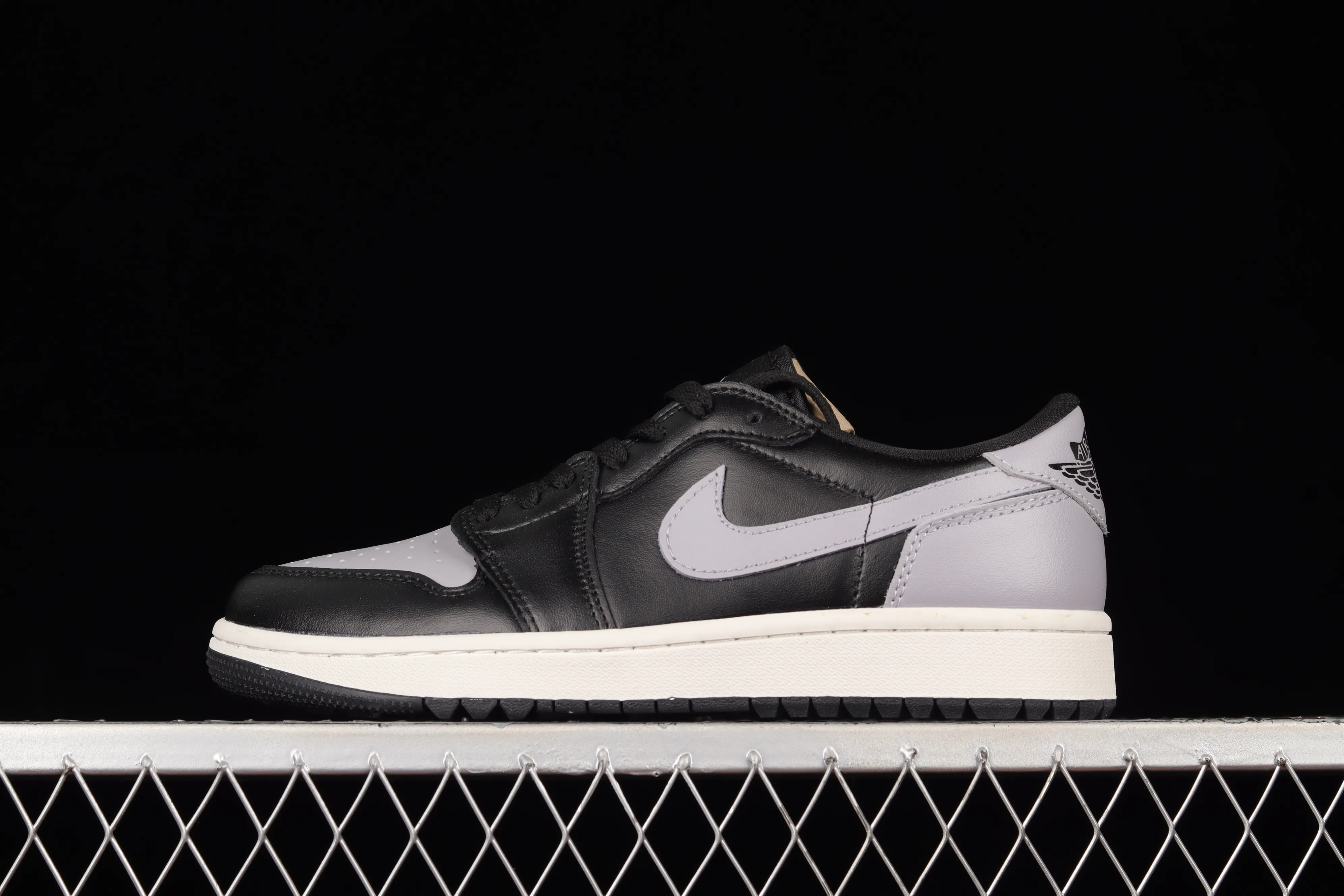 All categories Air Jordan Jordan series basketball shoes Air Jordan 1 Low Z version Air Jordan 1 Low Golf "Shadow" AJ1 Joe 1 new golf version black and gray shadow color DD9315-001